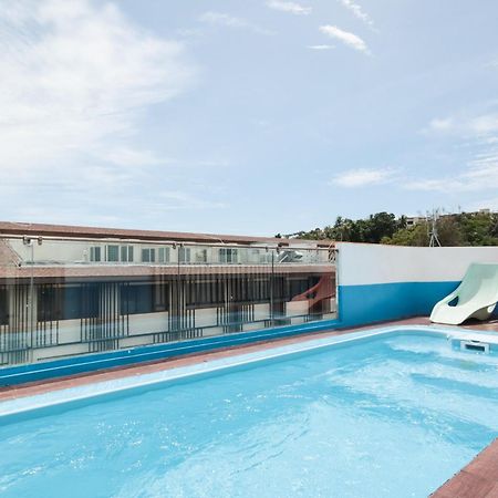 Oyo 1074 Fin Hostel Ката-Біч Екстер'єр фото